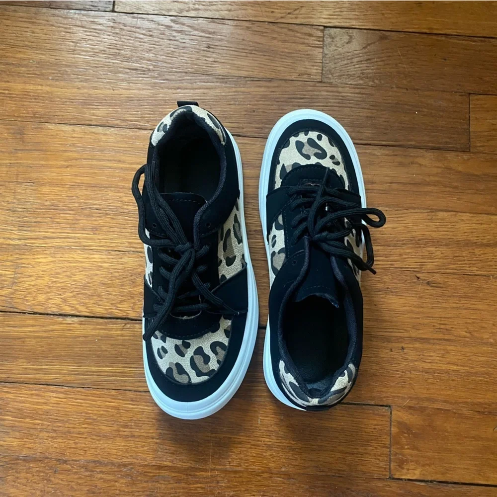 SHEIN Leopard Print Women's Sneakers